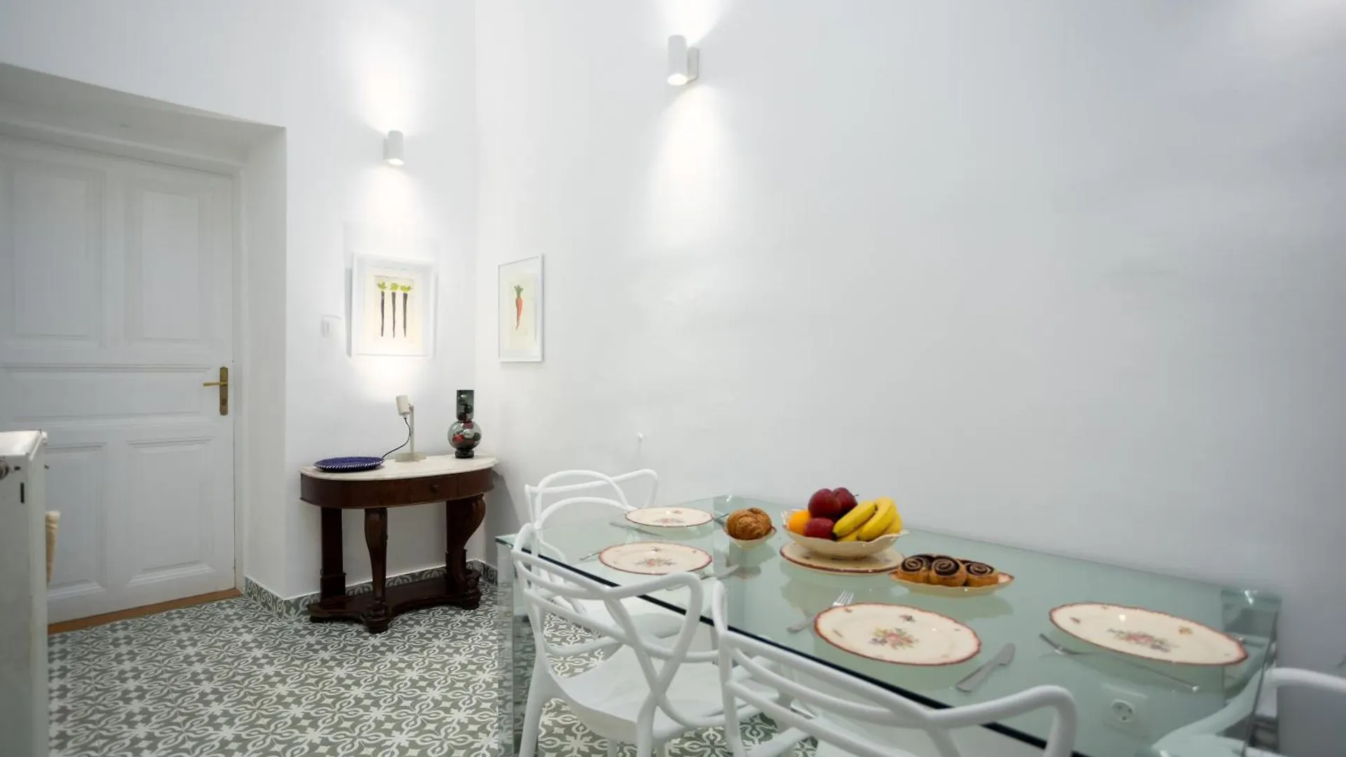 Bohemien Apartment Budapest 0*,